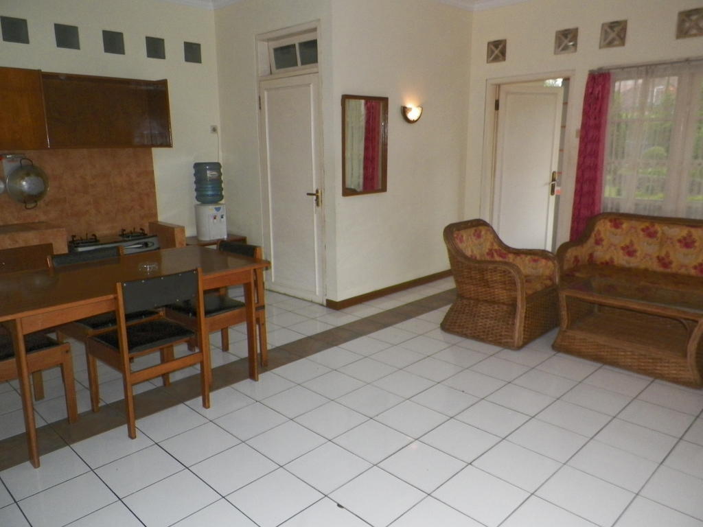 Hotel Puspa Sari Redpartner Ciater Zimmer foto