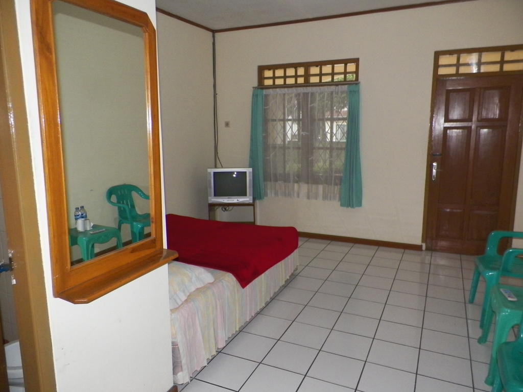 Hotel Puspa Sari Redpartner Ciater Zimmer foto