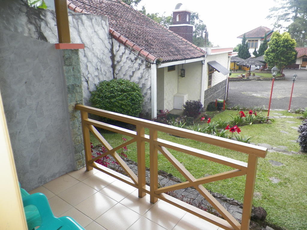 Hotel Puspa Sari Redpartner Ciater Zimmer foto